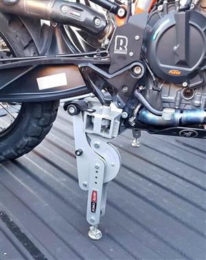 Strapless motorcycle tie downs