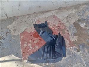 W204 preface fender liner
