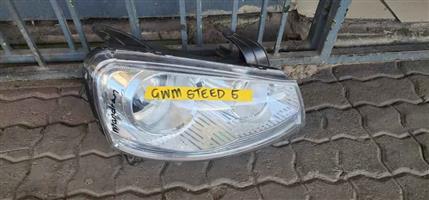 GWM Steed 5 Headlight Rightside.