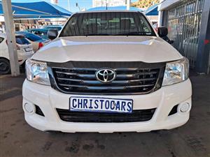 2013 modal Toyota Hilux D4D single cab high rider 4X4 manual Transmission diesel 2.5 engine Capacity