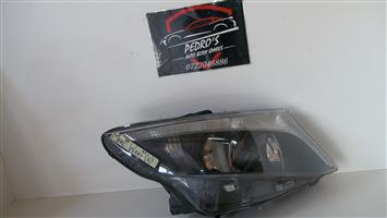 Mercedes W447 Right Headlight