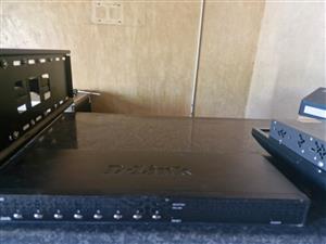 KVM-440PS2/USB 8 Port Combo KVM SwitchThe D-Link PS2/USB 8 Port Combo