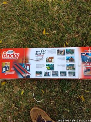Garage Sale: DIY Bricky Tool Kit