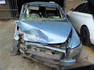 Volvo S40 2.4i AT - 2006 STRIPPING FOR SPARES