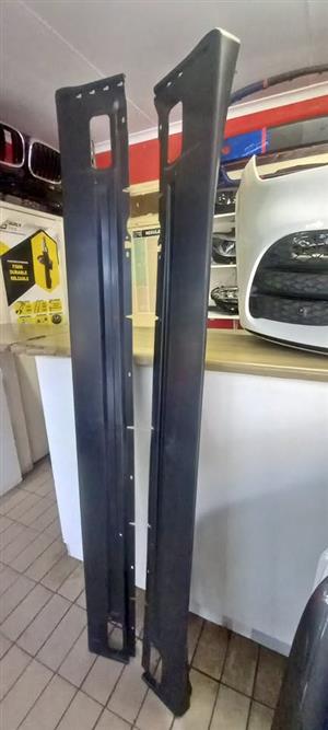 2017 PORSCHE CAYENNE GTS/ TURBO S LEFT AND RIGHT SIDE SKIRTS 