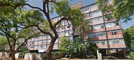 Apartment For Sale in Muckleneuk