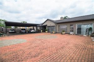 Spacious Three-Bedroom Family Home with Two-Bedroom Flatlet