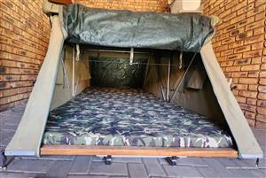 EEZI AWN Roof Top Tent