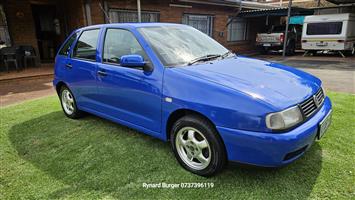 2001 VW POLO PLAYA 1.8i HATCH 