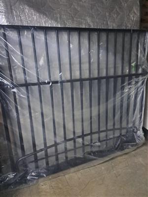 Excellent Condition 3 Sleeper Solid Steel Bunk Set. ( Screwless ).