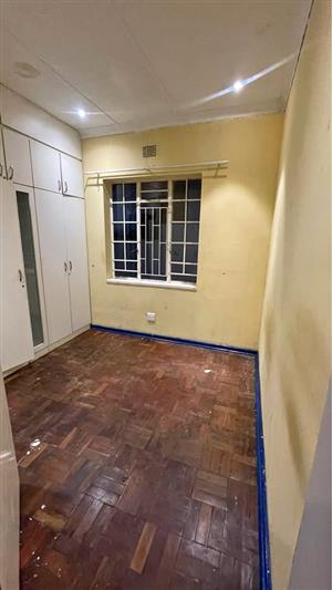 Inside room to rent bezvalley