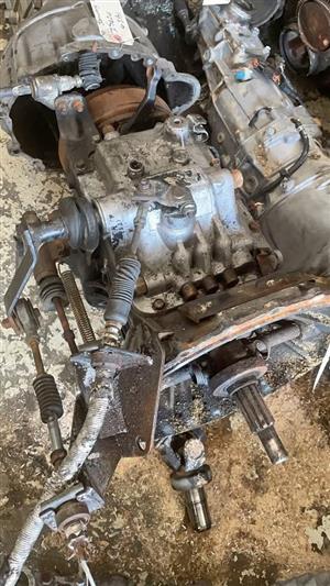 ISUZU 6HE1 SPEED GEARBOX AVAILABLE