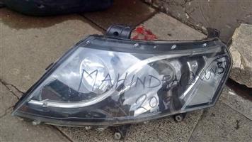 Mahindra XUX HEADLIGHTS