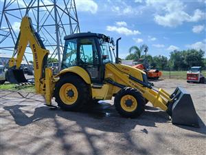 2015 New Holland LB90B 4X4 TLB