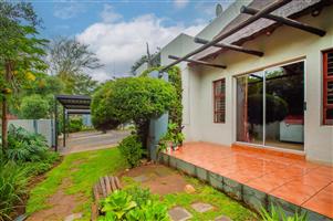 Townhouse For Sale in Sharonlea