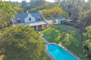House For Sale in Bryanston East
