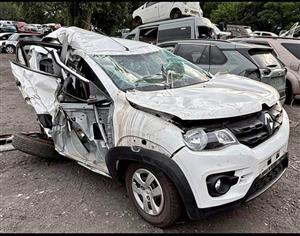 2017 Renault Kwid stripping for spares