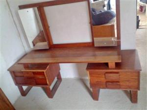 Dressing table 