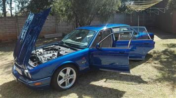 Jaguar XJ