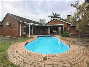 Stylish Family Home with Entertainment Appeal