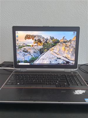 Dell Latitude E6520 15.6-inch laptop, Windows 10,Quad-Core Intel Core i7-2760QM 