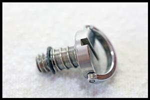 Quick Release Plate Adapter Screw