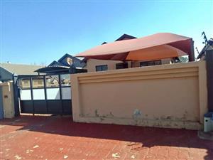 Stunning 2 Bedrooms House To Rent in Soshanguve VV