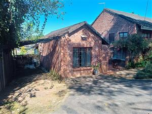 Garden Cottage Rental Monthly in Chase Valley Downs