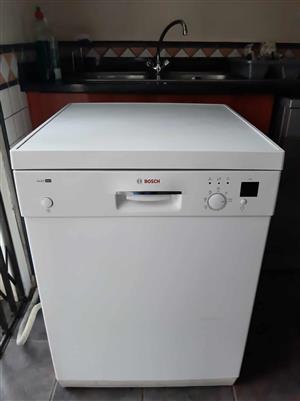 Bosch Dishwasher For Sale as spares or repaired