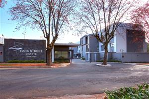 Apartment Rental Monthly in Oaklands