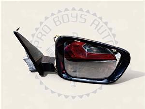 BMW G20 3 SERIES RIGHT SIDE MIRROR (6 PIN) WITH GLASS AVAILABLE FOR SALE IN EXCELLENT CONDITION