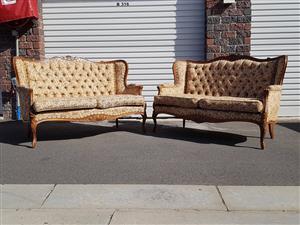 Lovely Antique Queen Anne Victorian Large 2 Seater 2 Couches For