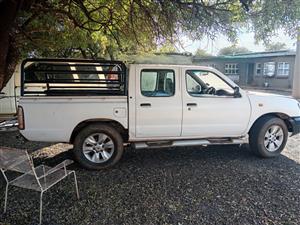 Nissan Hardbody V6