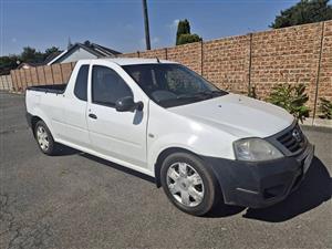 2015 NISSAN NP200 1.6 BAKKIE. RELIABLE