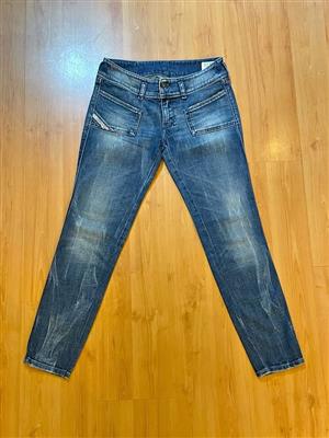 Diesel Women's Hushy Distressed Blue Jeans, W26 L30