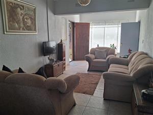 House For Sale in Brackenhurst