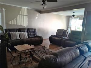 3 Beds 1 Bath House