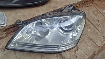 Mercedes BENZ ML W164 HEADLIGHT