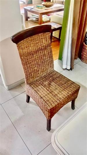 Wicker dining chair