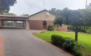 House For Sale in The Reeds Ext 14