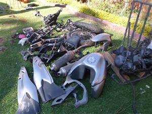 2006 Aprilia Pegaso 650 Stripped for Spares.