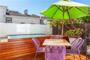 Cozy Two Bedroom Cottage