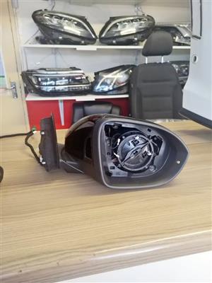 2021 VW T ROC MIRROR WITH CAMERA LEFTSIDE FOR SALE IN A GOOD CONDITION  