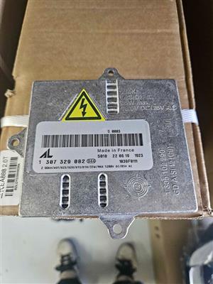 VW Golf 5 (GTI) Headlight Module 