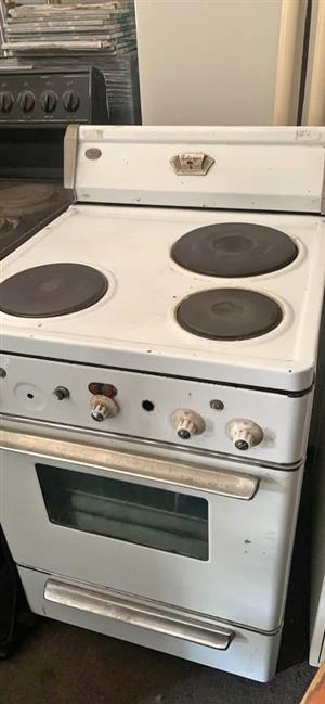 Fuchsware stove 280 Steve Biko road  Gezina  Pretoria  