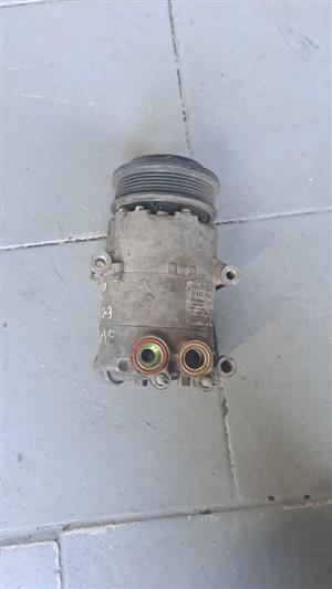 Aircon pump Volvo V40 2015
