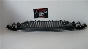 Mercedes E-Class grilles