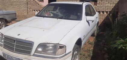 MERCEDES C220 ELEGANCE FOR SALE