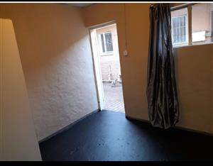 Lyttelton Manor Centurion rooms to let 