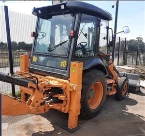 2015 CASE 570T    TLB (2WD)